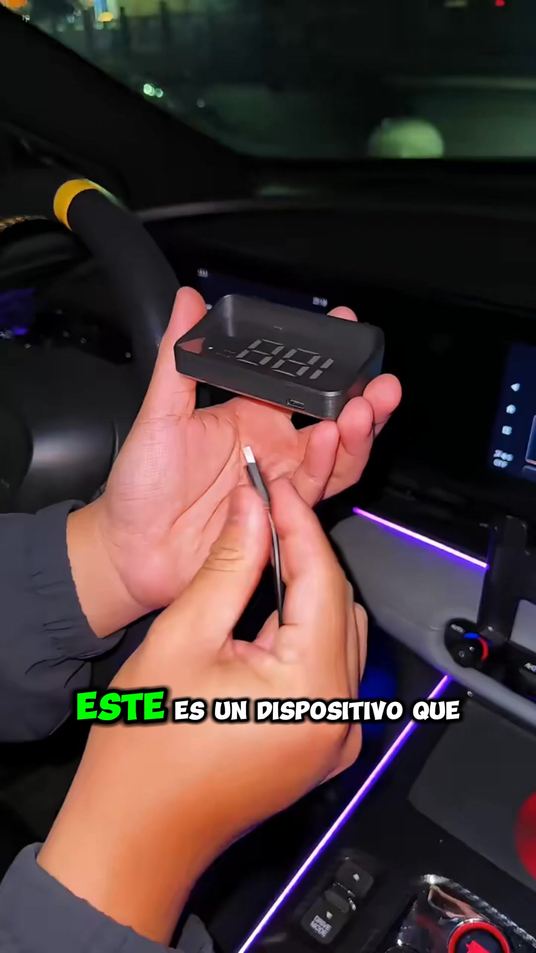 Velocímetro digital HUD para auto